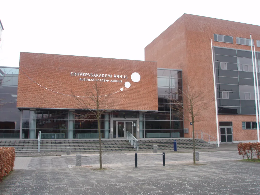 Kampus Business Academy Aarhus vo Viby