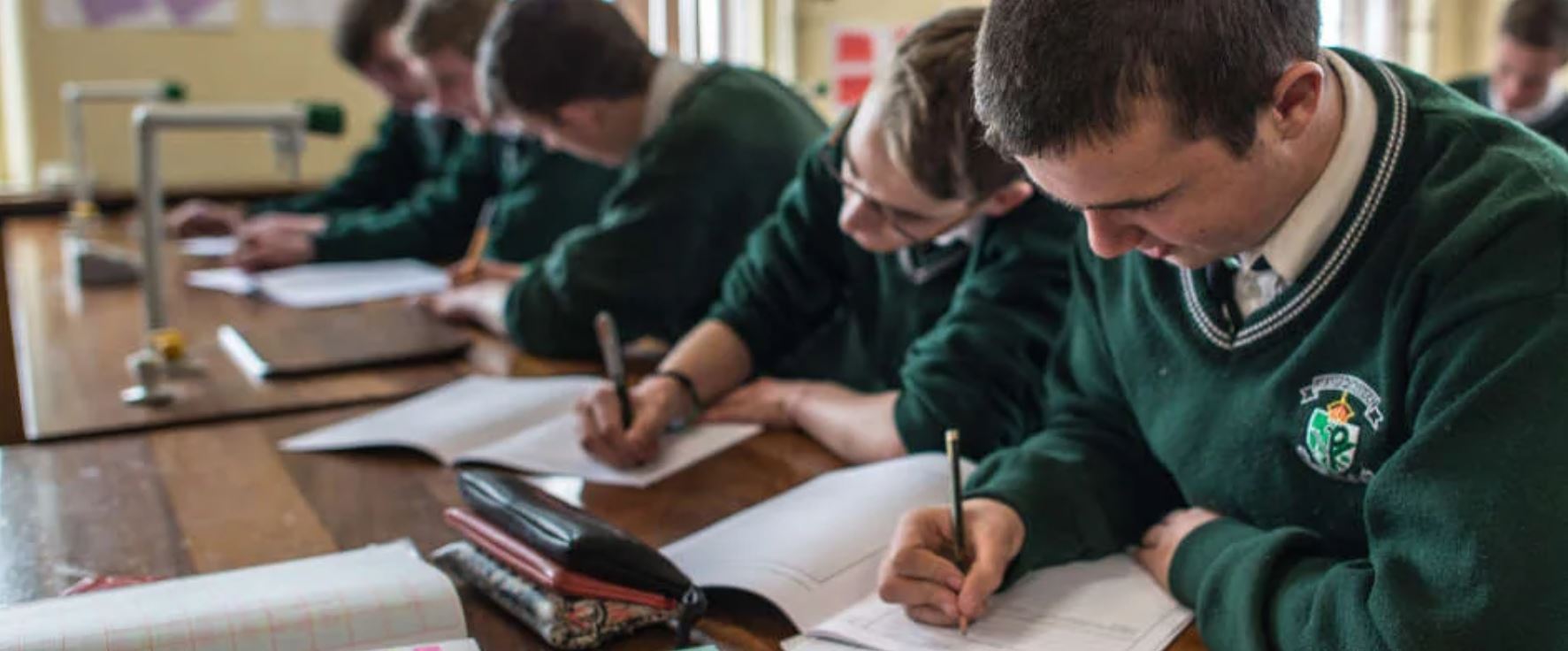 Coláiste Chríost Rí v Corku, študenti na hodine