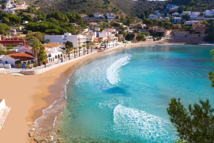 Pláž na Costa Blanca, Španielsko