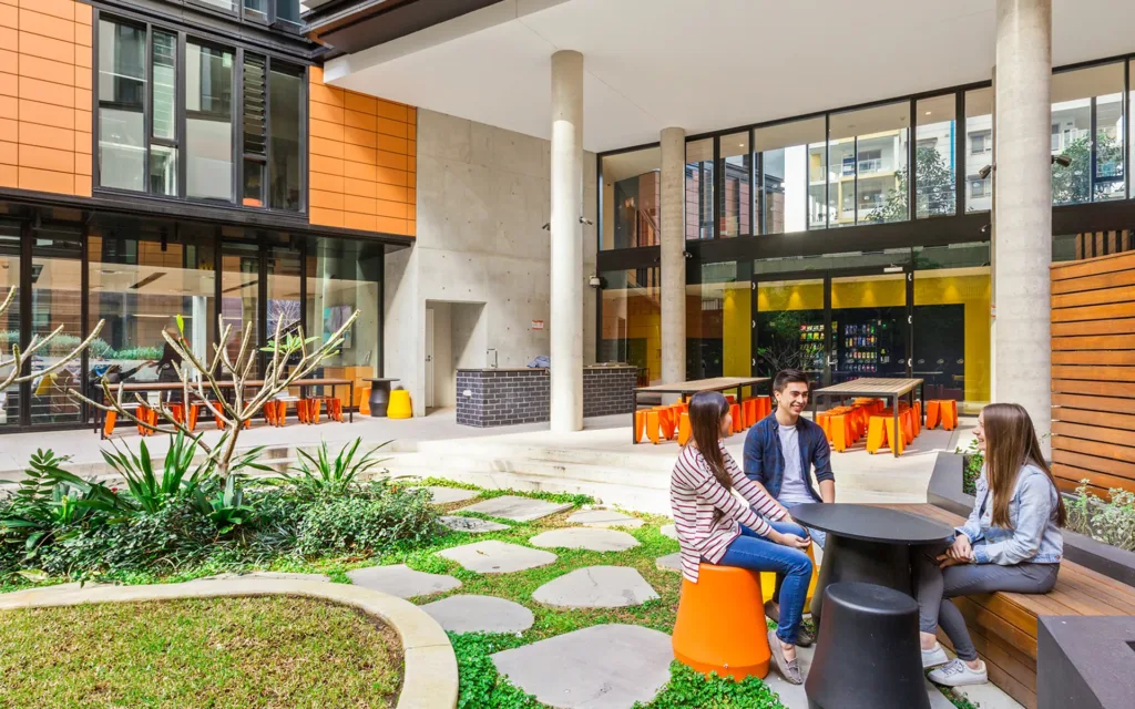 Nádvorie rezidencie Iglu Chatswood