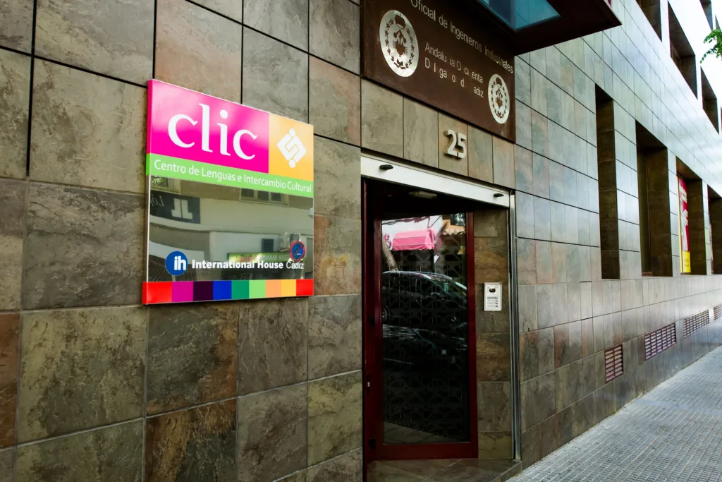 Vstup do školy z ulice, CLIC Cádiz