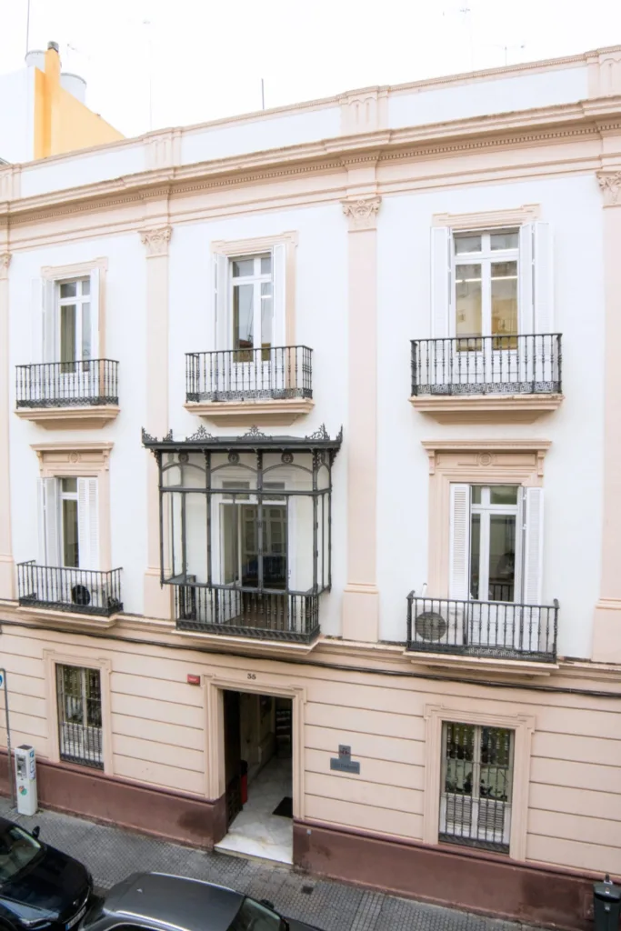 Fasáda budovy školy, Enforex Sevilla