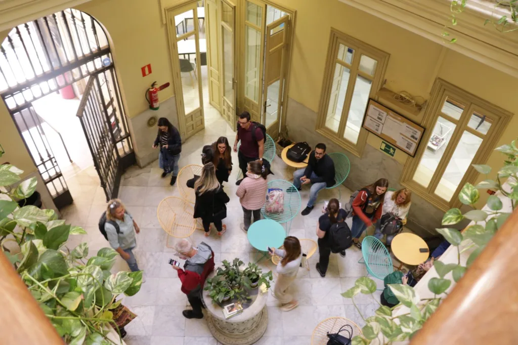 Vnútorné patio školy, Enforex Sevilla